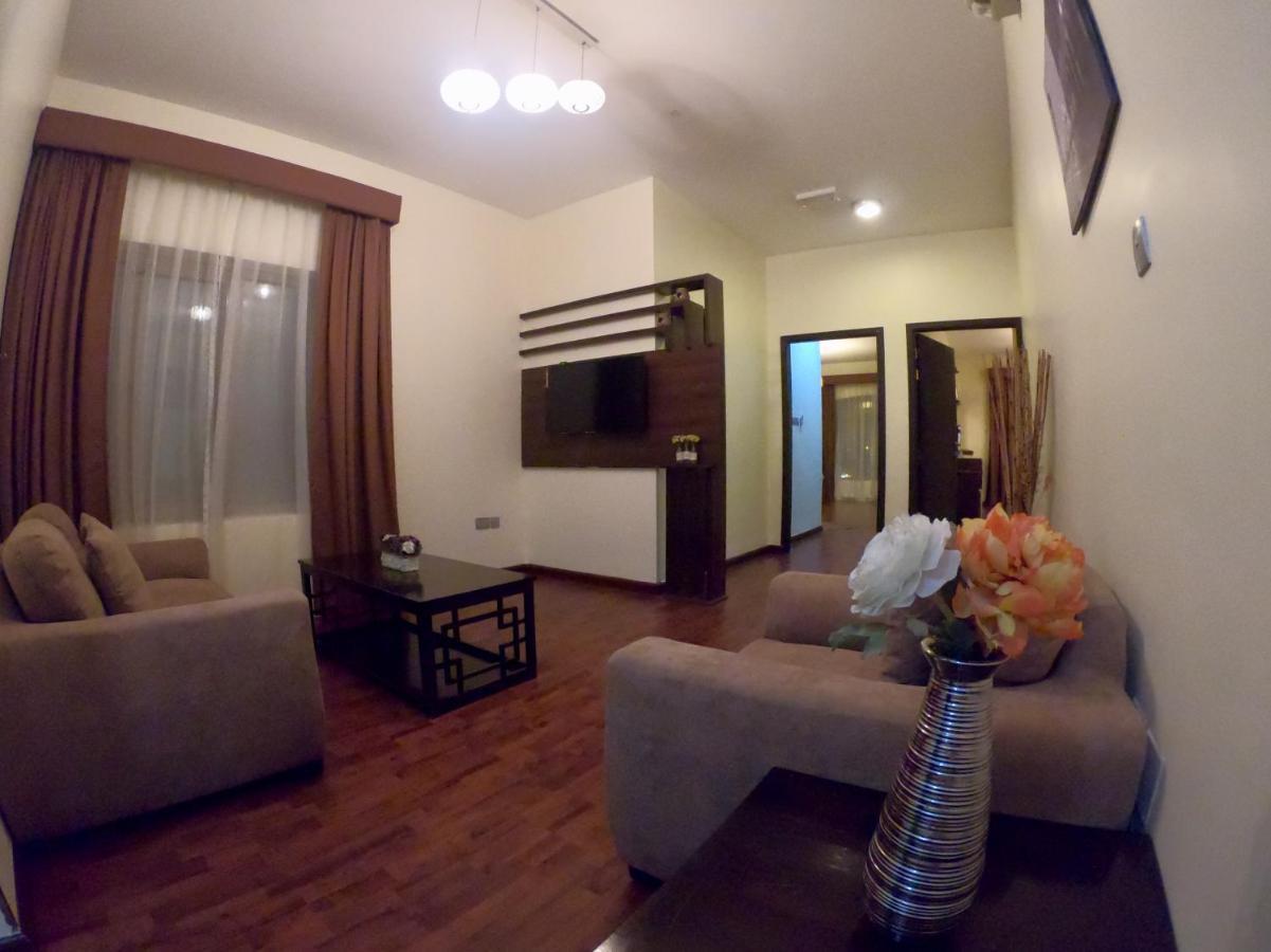 Weekend Hotel & Apartments Muscat Luaran gambar