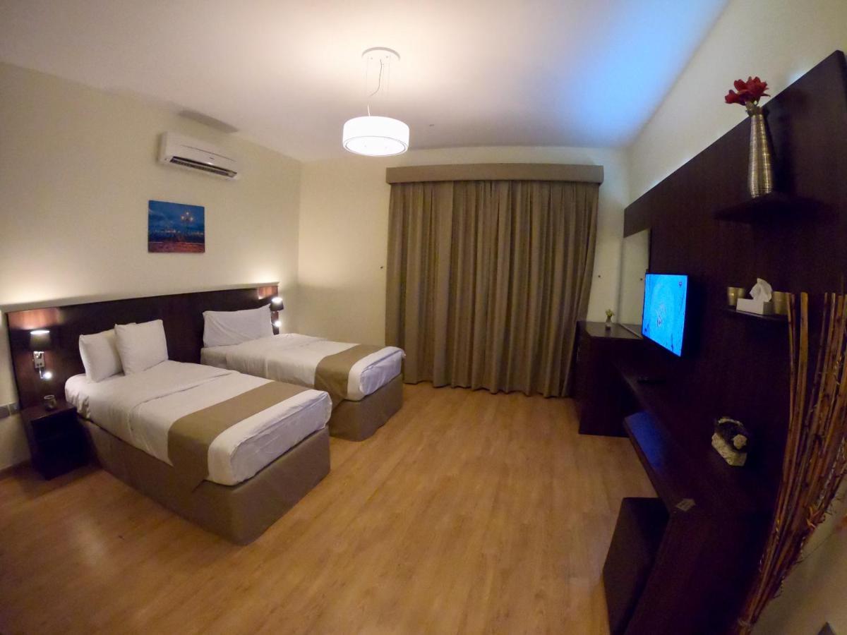 Weekend Hotel & Apartments Muscat Luaran gambar