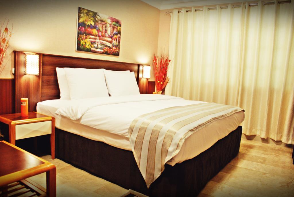 Weekend Hotel & Apartments Muscat Luaran gambar