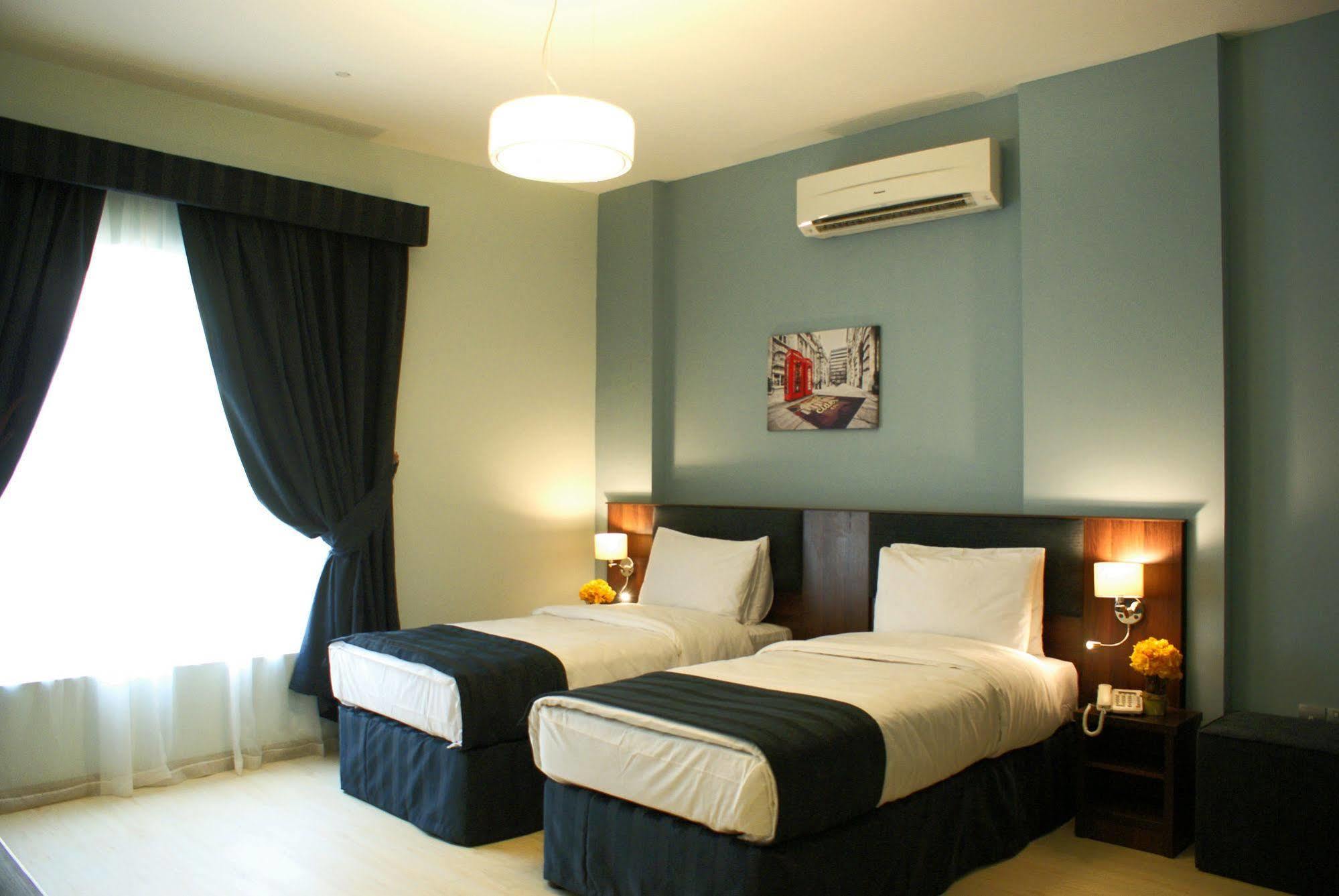 Weekend Hotel & Apartments Muscat Luaran gambar