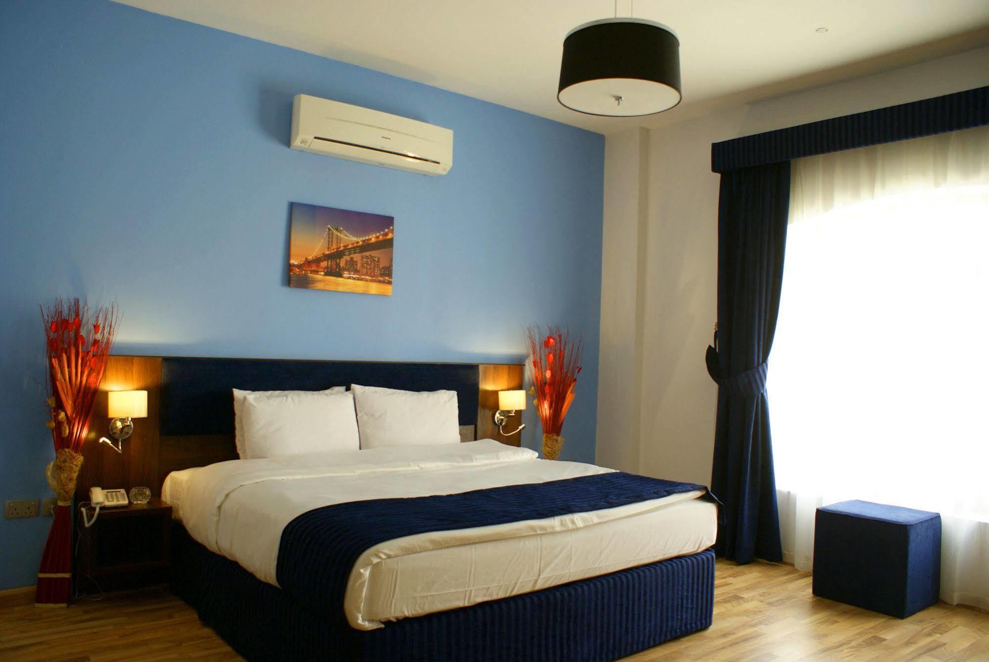 Weekend Hotel & Apartments Muscat Luaran gambar