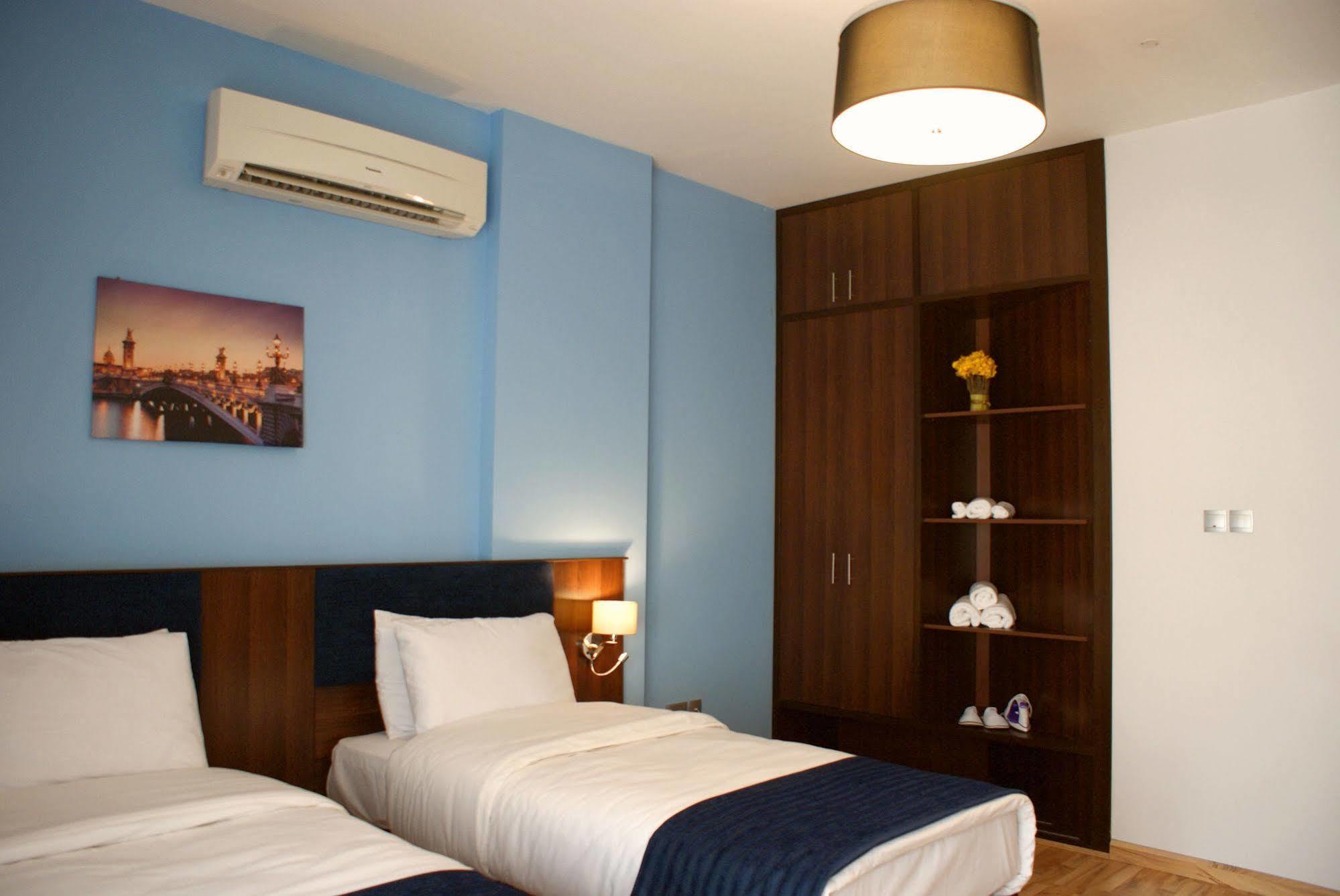 Weekend Hotel & Apartments Muscat Luaran gambar